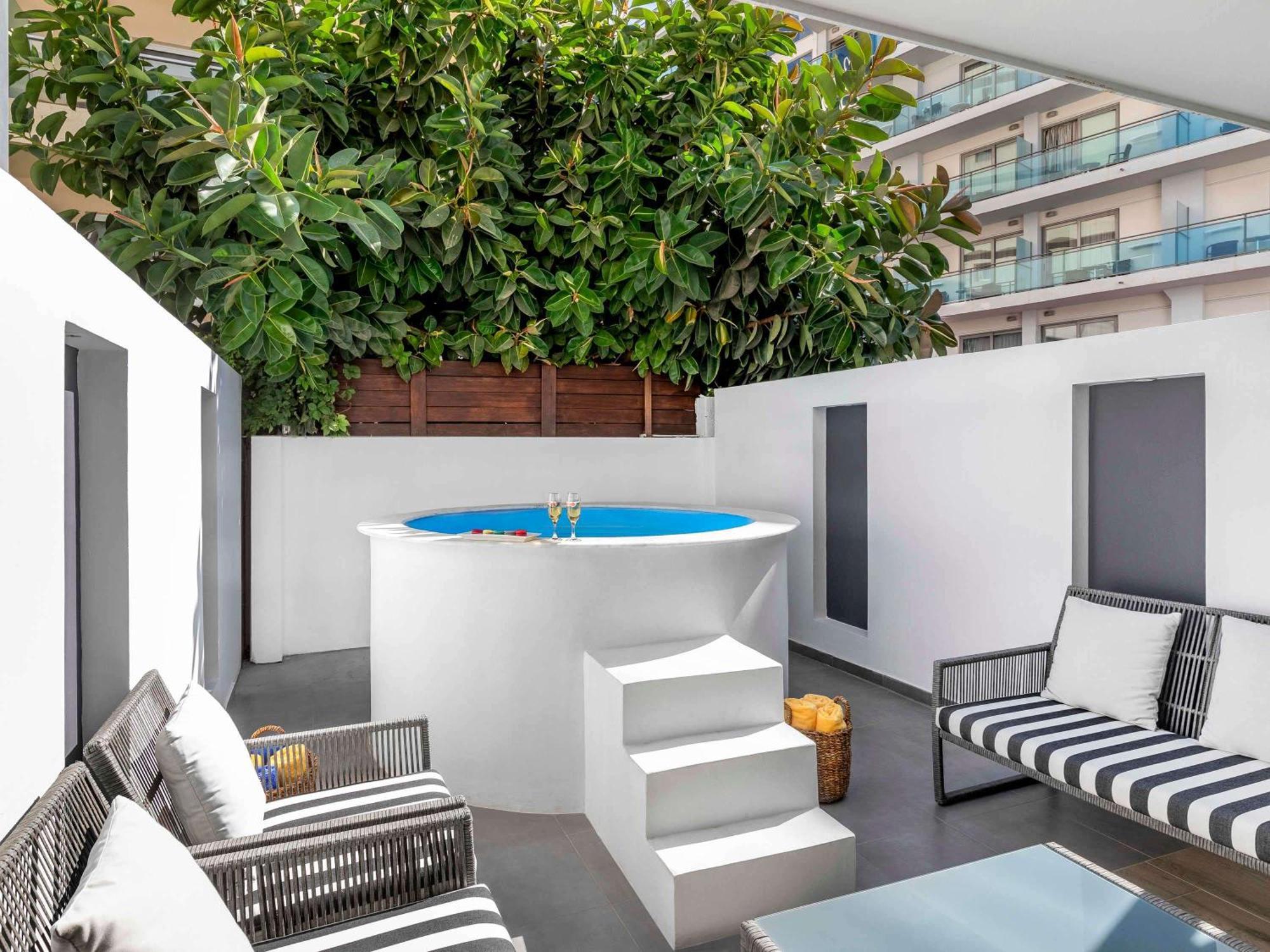Mercure Rhodes Alexia Hotel & Spa (Adults Only) Rhodes City 외부 사진